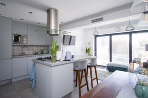 Photo 21- click for photo gallery